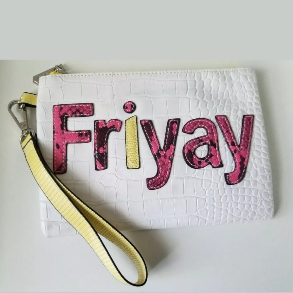 Wristlet